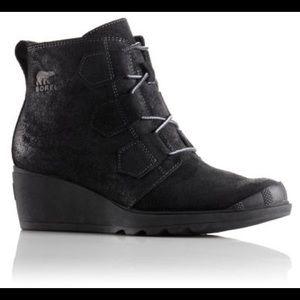 *like new* Sorel Toronto waterproof suede boots